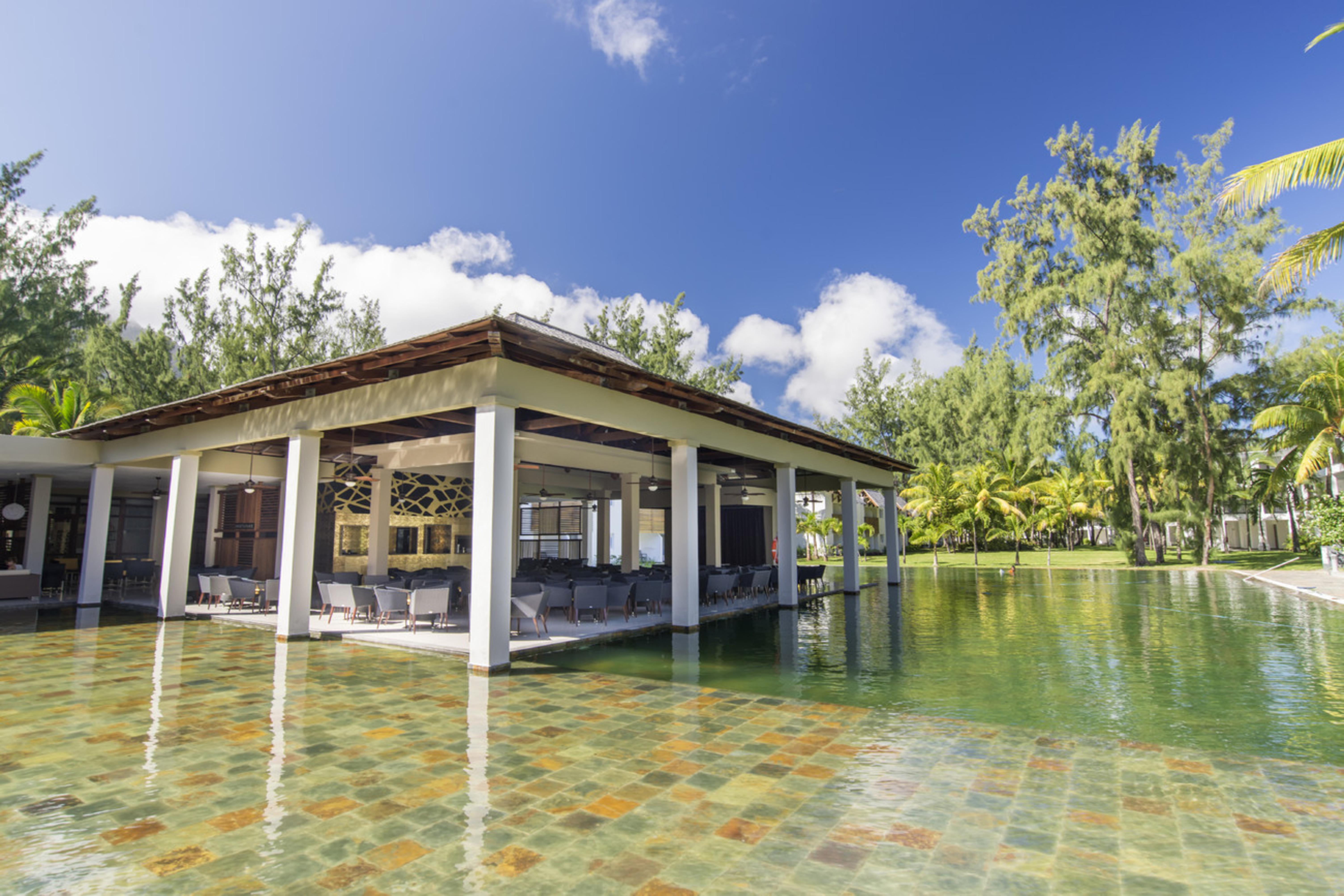 Hotel Riu Palace Mauritius (Adults Only) Ле Морн Екстериор снимка