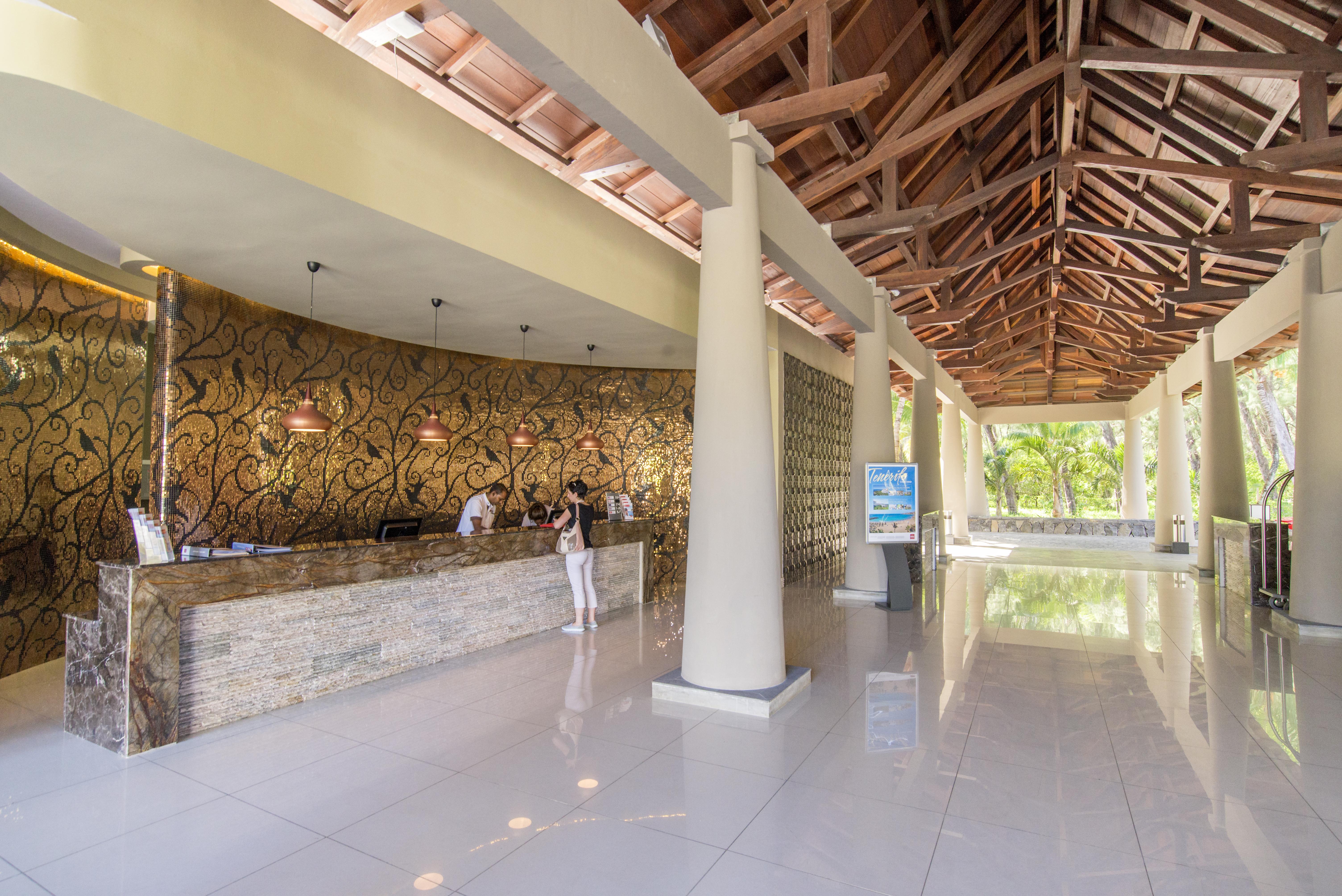 Hotel Riu Palace Mauritius (Adults Only) Ле Морн Екстериор снимка