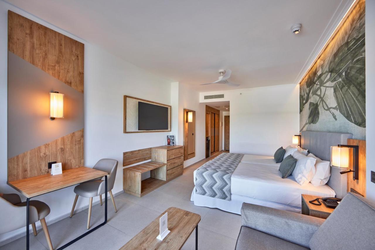 Hotel Riu Palace Mauritius (Adults Only) Ле Морн Екстериор снимка