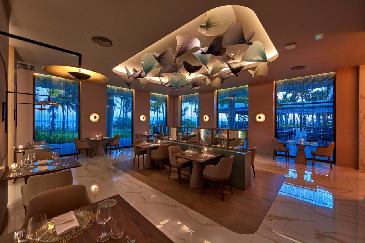 Hotel Riu Palace Mauritius (Adults Only) Ле Морн Екстериор снимка